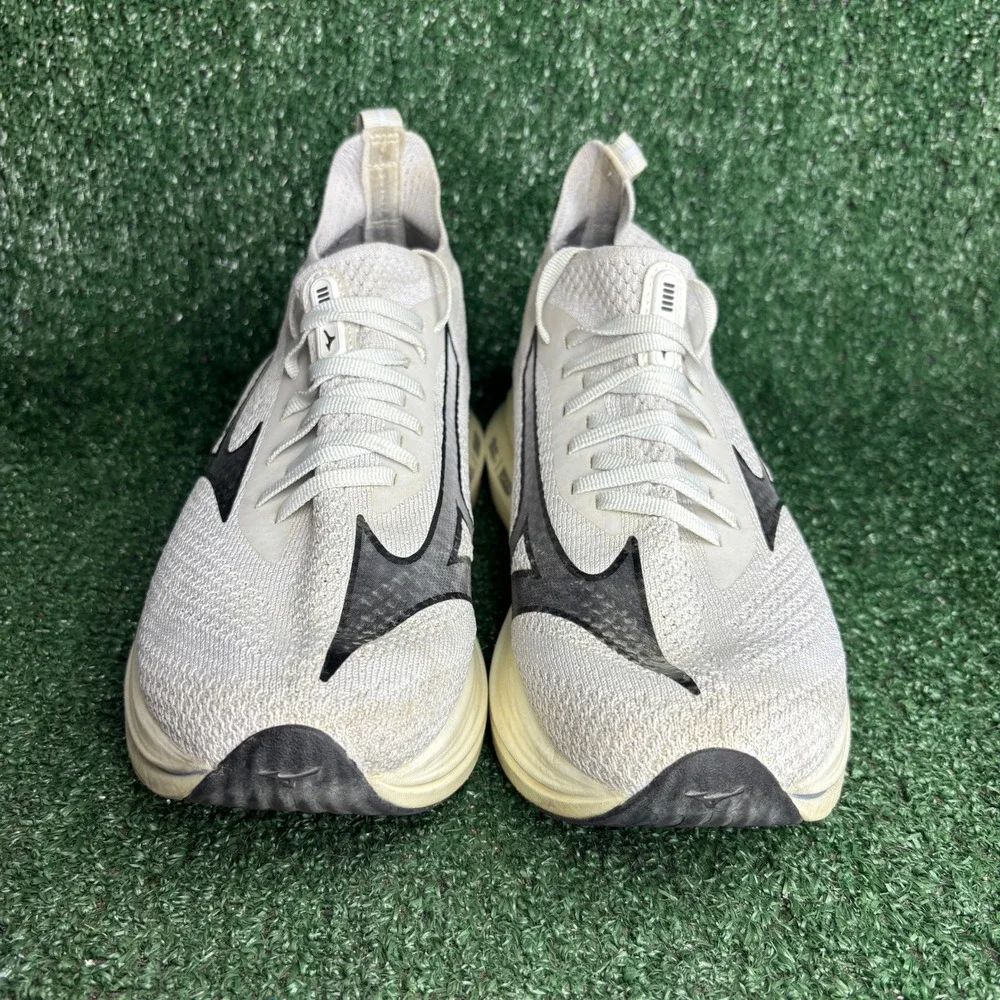 Mizuno Neo Zen Wave‎ Knit Athletic Running Sneaker White Black Womens Size 10